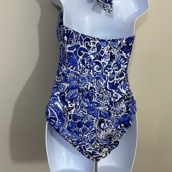 Lauren Ralph Lauren sz 8 swimsuit shades of blue Fabric and elastic excellent - Picture 9 of 12